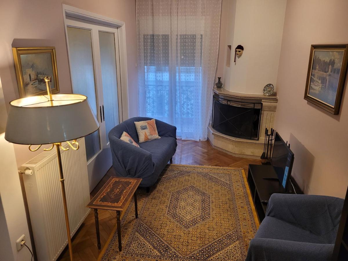 City Center Apartment Árta Eksteriør bilde